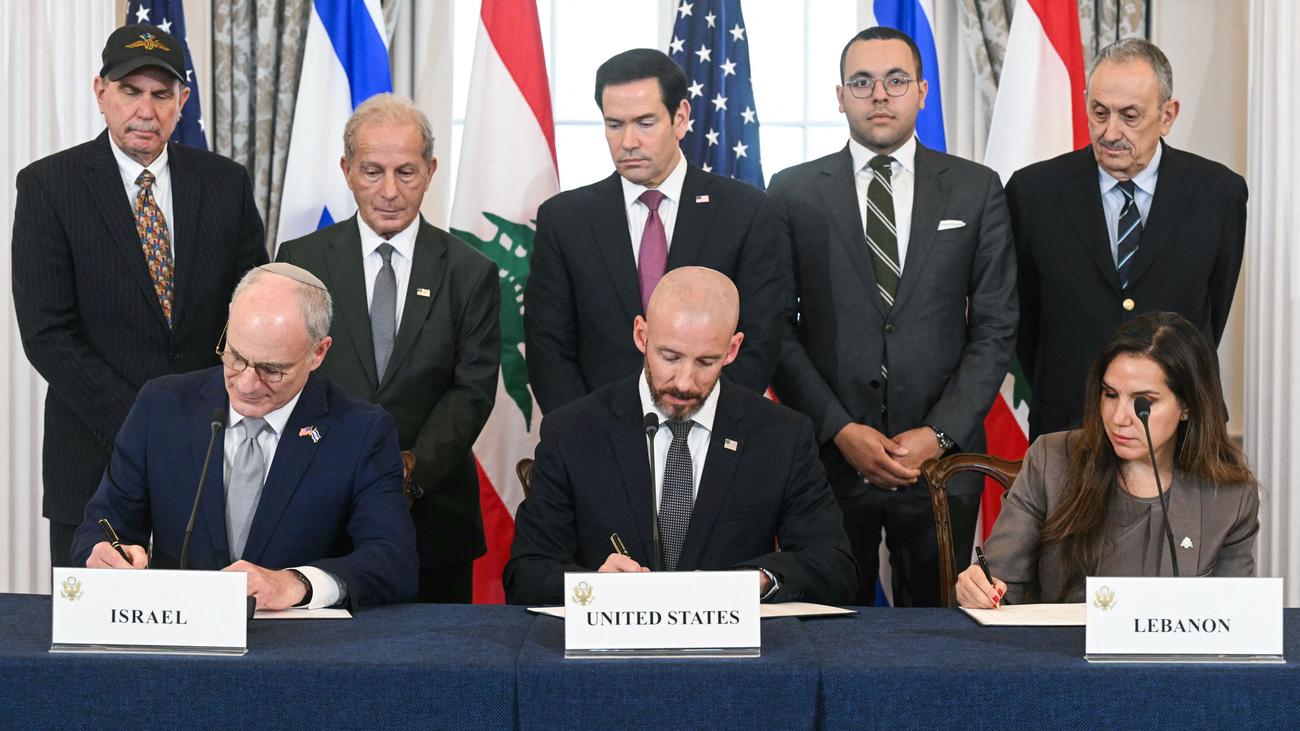 USA Brokers Landmark Peace Deal: Israel and Lebanon Sign Historic Agreement
