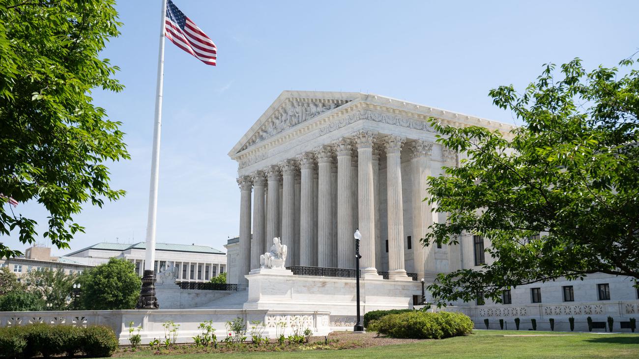 USA: Supreme Court Upholds Trump’s Controversial Immigration Policies
