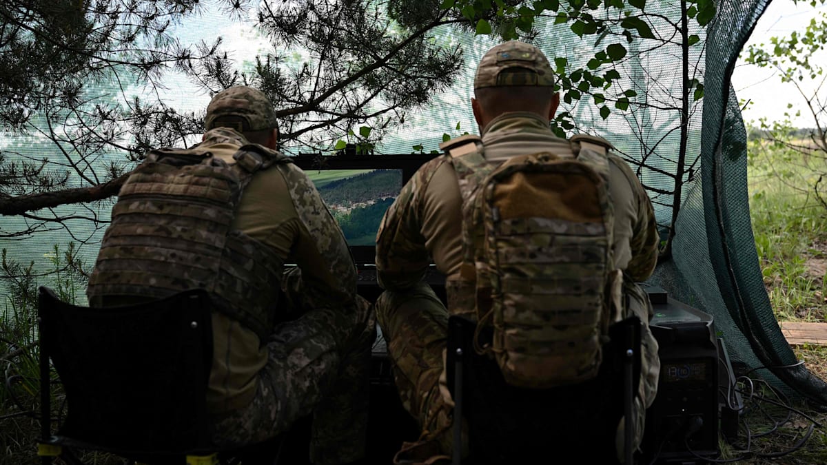Ukraine Evacuates Border Areas Amid Fears of Belarusian Attacks