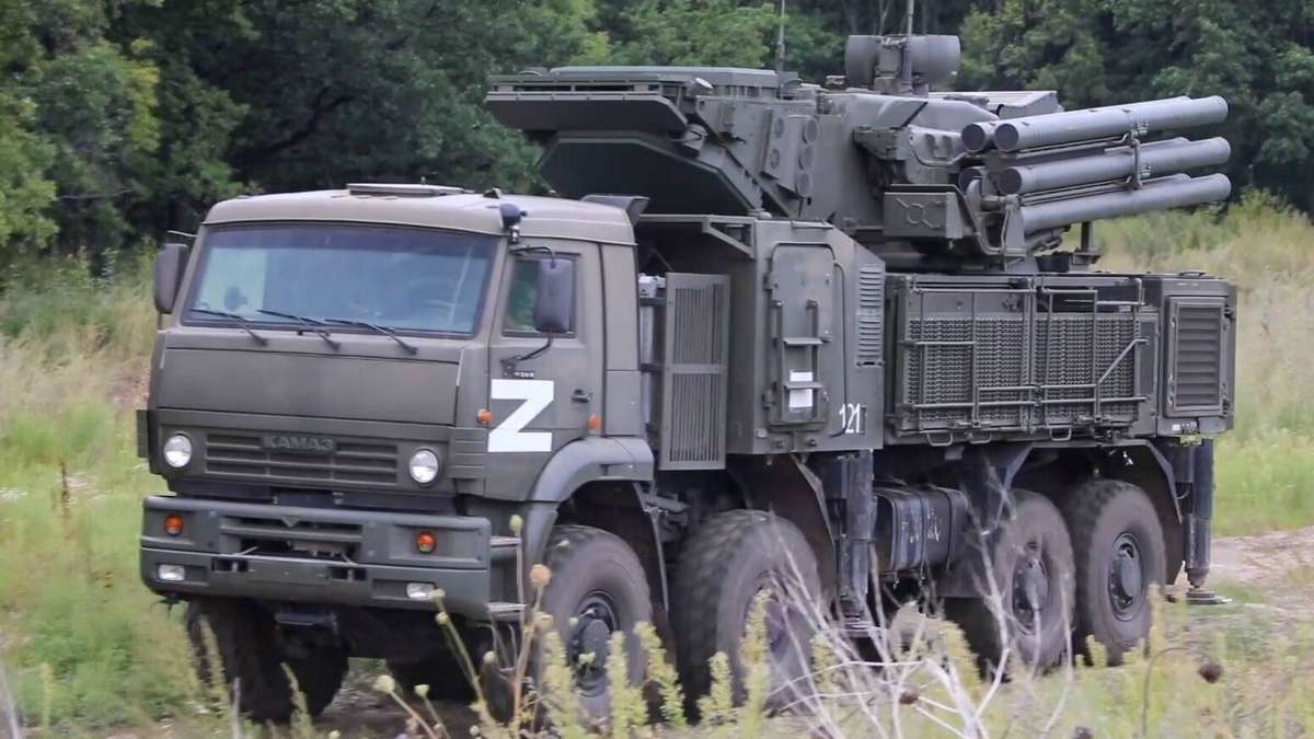 Ukraine Strikes: Putin’s Air Defense Hit Near Crimea Bridge