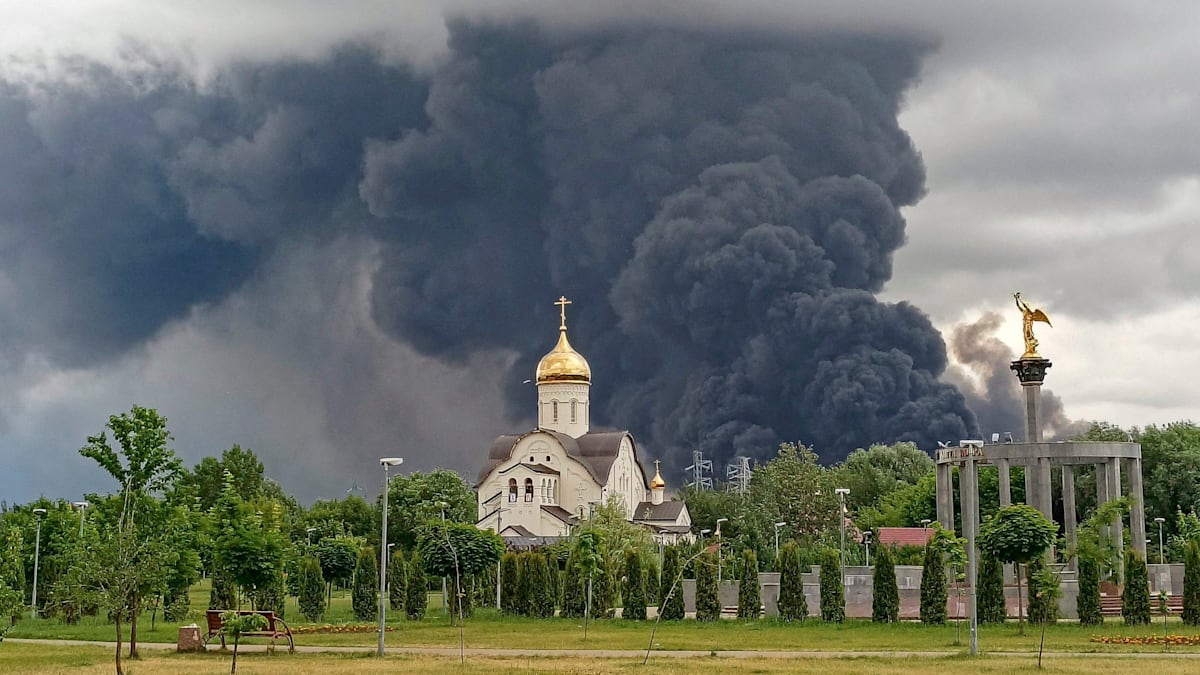 Ukraine’s Drone Strategy: How Fuel Shortages Threaten Putin’s Power