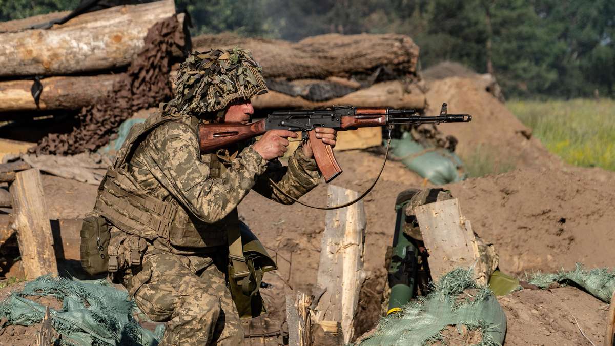 Ukrainian War: Tiny Village Stands Strong Against Putin’s Forces