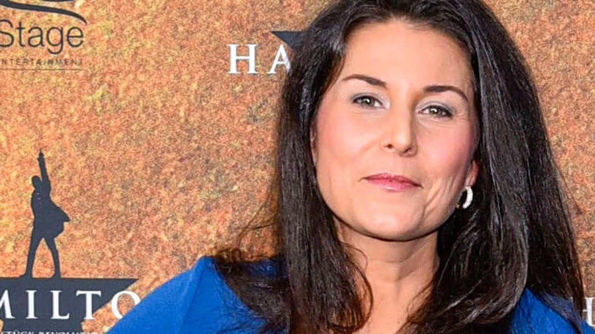 Vanessa Blumhagen’s Unfiltered Bikini Photos Spark Controversy Online