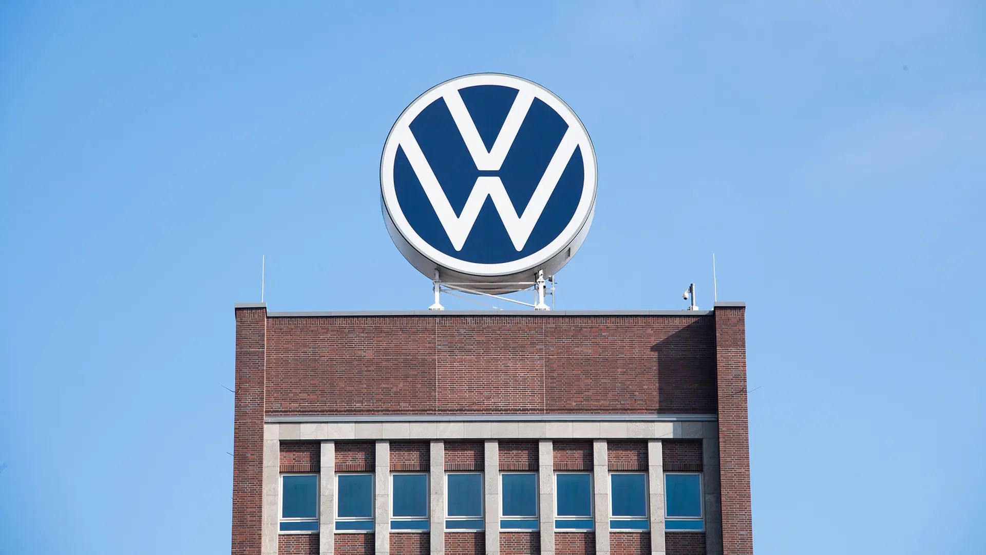 Volkswagen Job Cuts: Emden and Hannover Plants at Risk of Closure