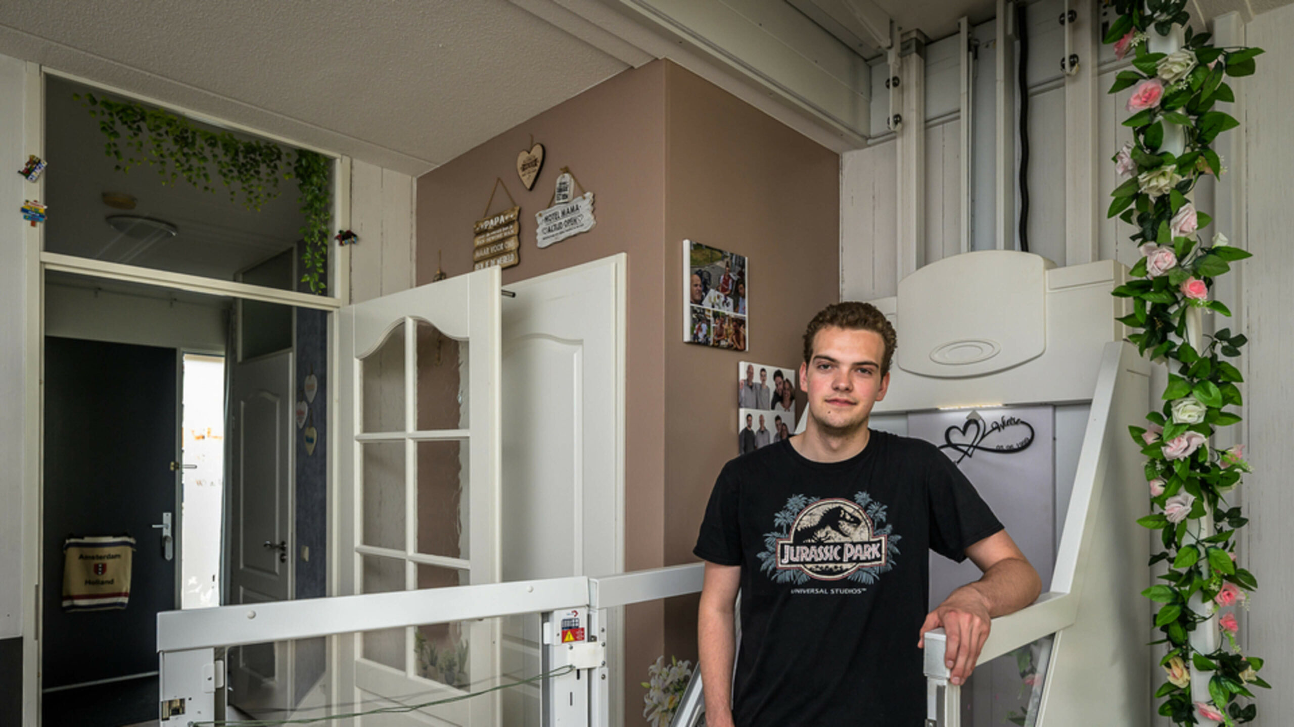 Wesley (18) is an informal caregiver for his mother: ‘Sometimes it’s annoying when I’m interrupted while studying’