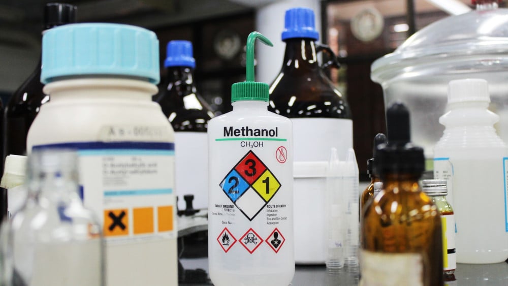 Woman (40) confesses to killing her husband by poisoning him