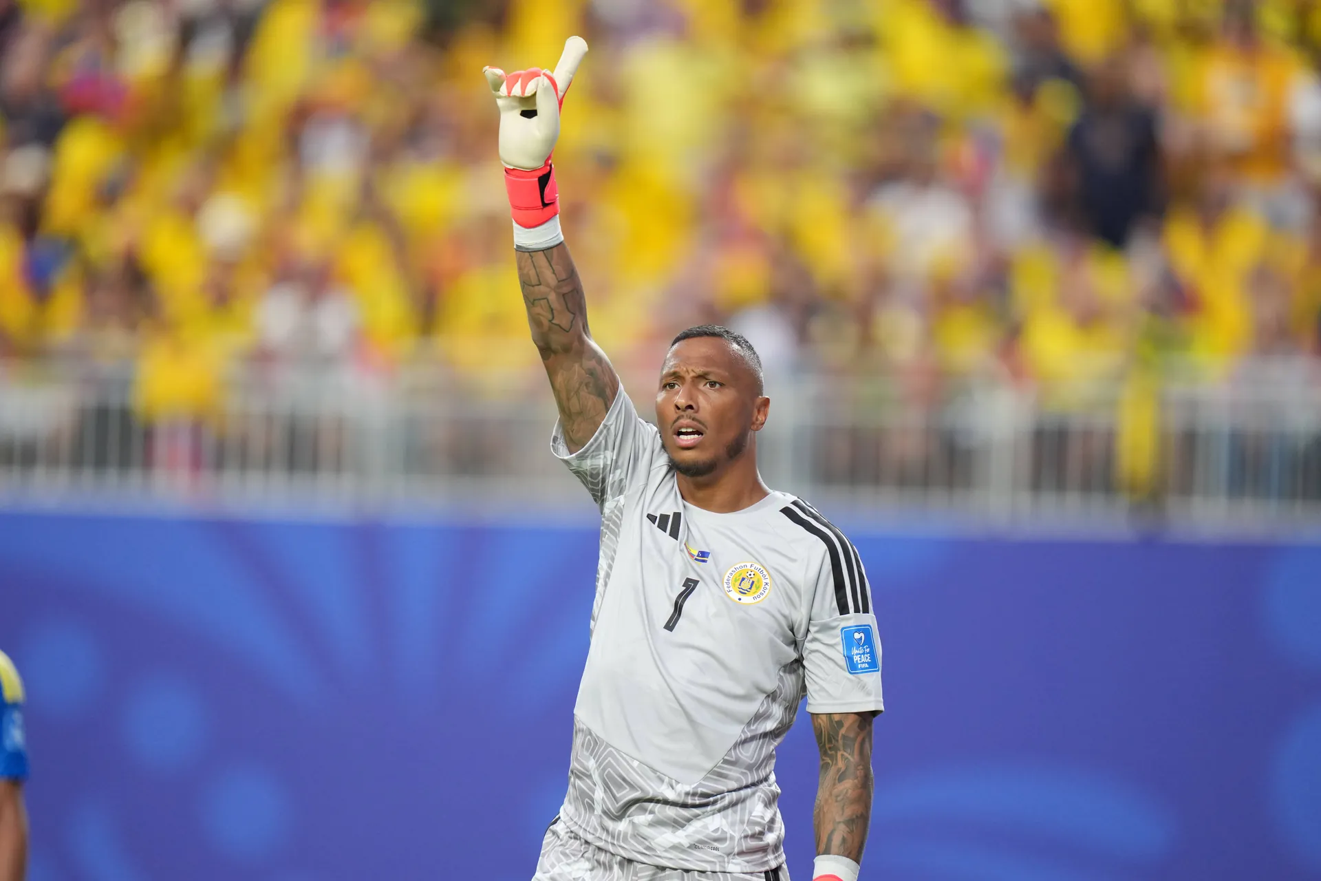 Eloy Room: He was named man of the match. Eloy Room: He was named man of the match.