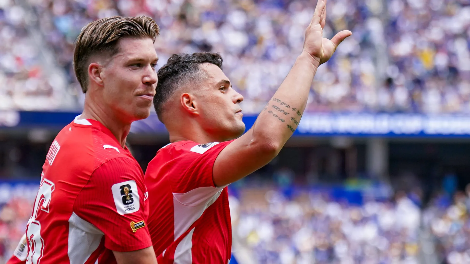 Granit Xhaka (r.): The pace setter addressed his critics. Granit Xhaka (r.): The pace setter addressed his critics.