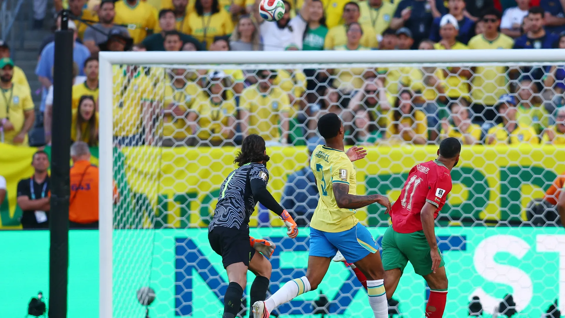 The lead for Morocco: Saibari (r.) scores, Brazil goalkeeper Alisson (l.) can only watch. The lead for Morocco: Saibari (r.) scores, Brazil goalkeeper Alisson (l.) can only watch.