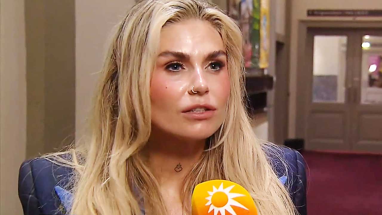 Did Roxeanne Hazes Undergo Surgery? Her Nose and Jawline Raise Eyebrows
