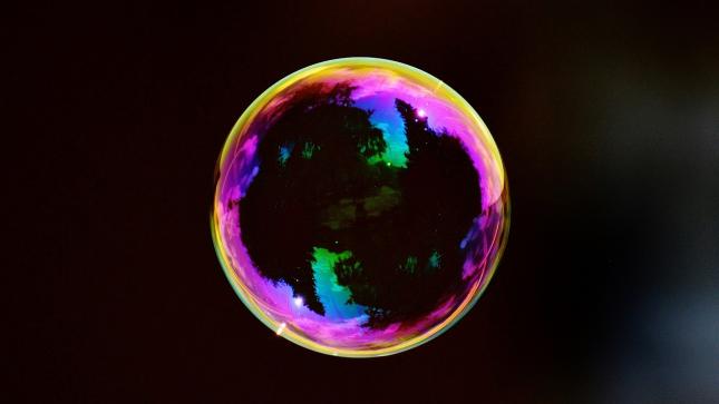 AI Stocks at Risk: Earnings Bubble Could Trigger 50% Market Crash!