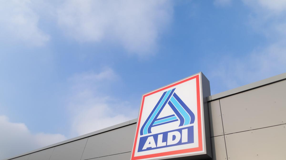 Aldi Nord Brings Back Iconic Iced Tea: Demand Soars Amidst Excitement!