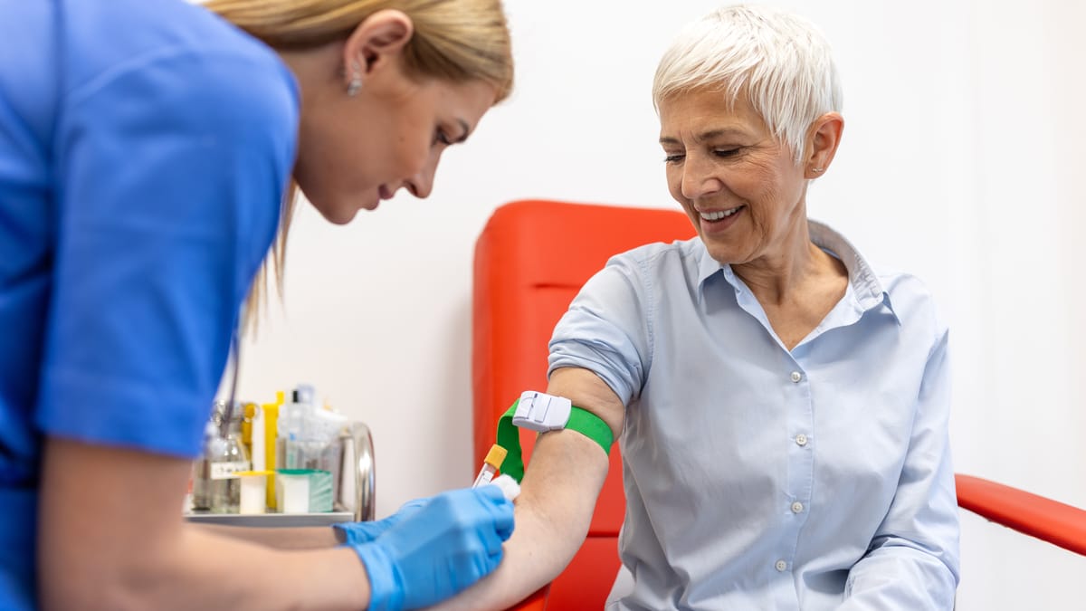 Alzheimer Risk: Discover How a Simple Blood Test Predicts Dementia Years Ahead
