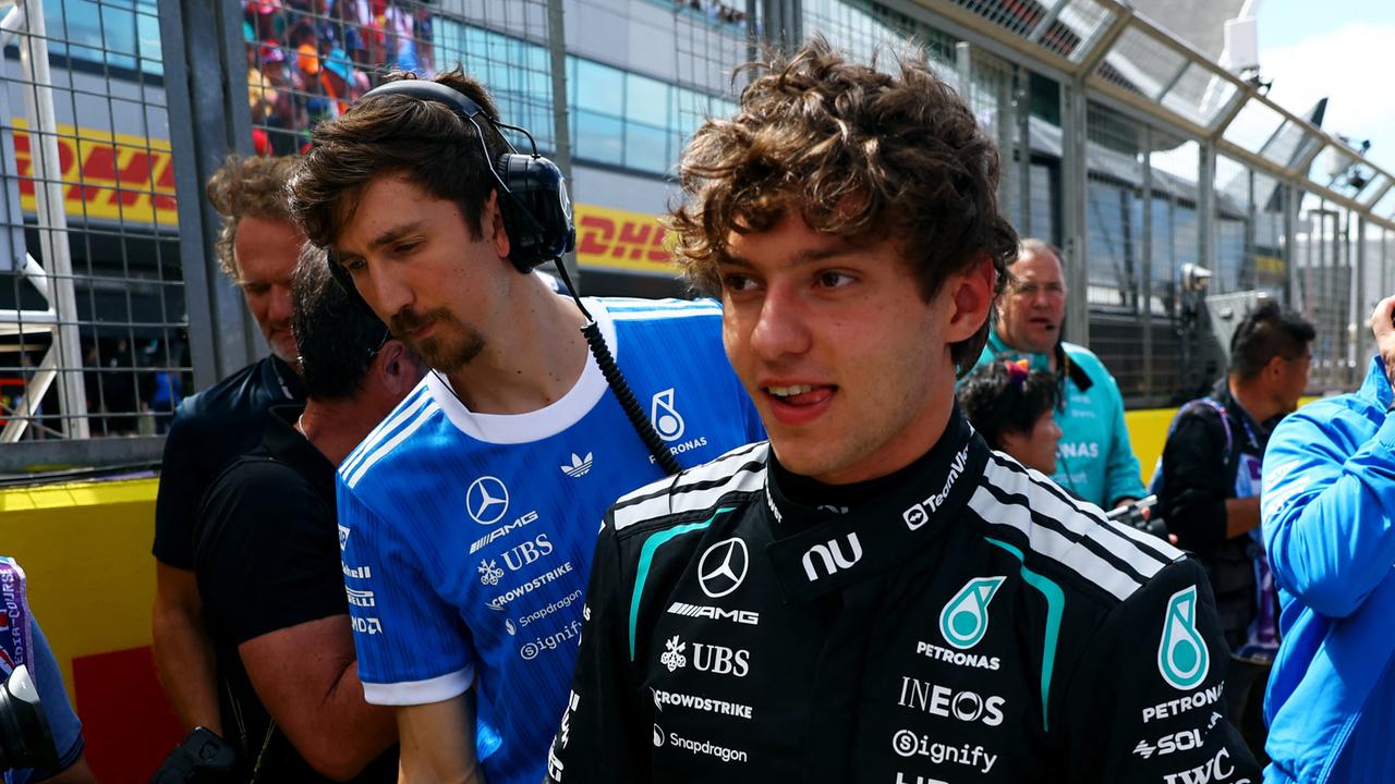 Antonelli Triumphs in Silverstone Sprint Race at British Grand Prix