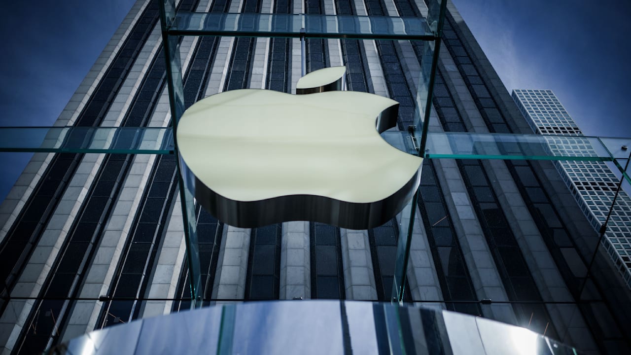 Apple Surpasses Nvidia: The World’s Most Valuable Company!