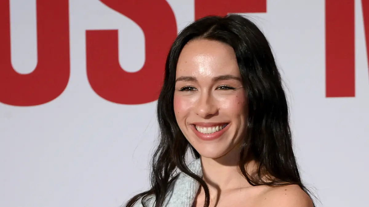 Aurora Ramazzotti’s Stunning Bikini Photos from Dreamy Honeymoon!