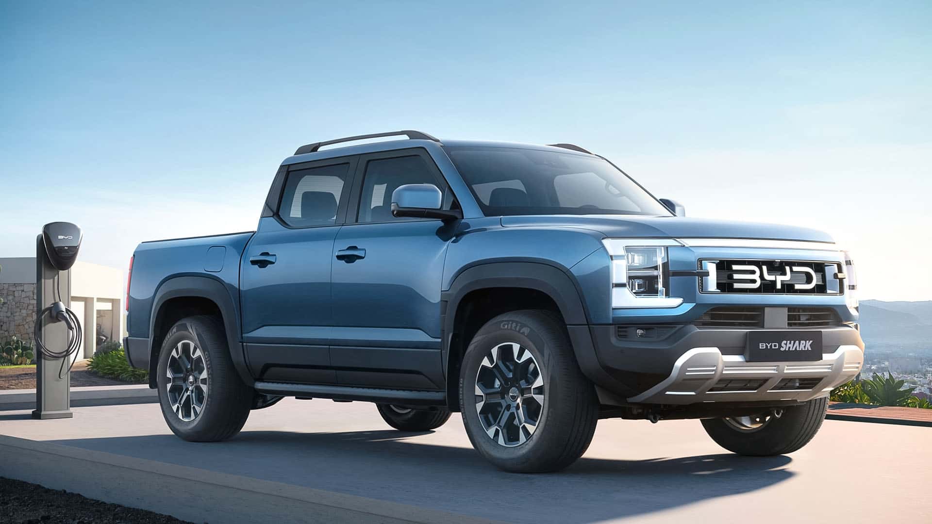 BYD Shark Joins Europe: 436 HP Hybrid Pickup vs. Ranger & Hilux Showdown!