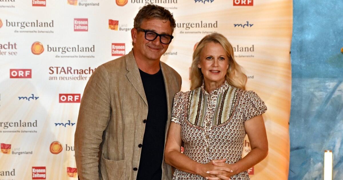 Barbara Schöneberger Strips to Attract Instagram Million with Hans Sigl!
