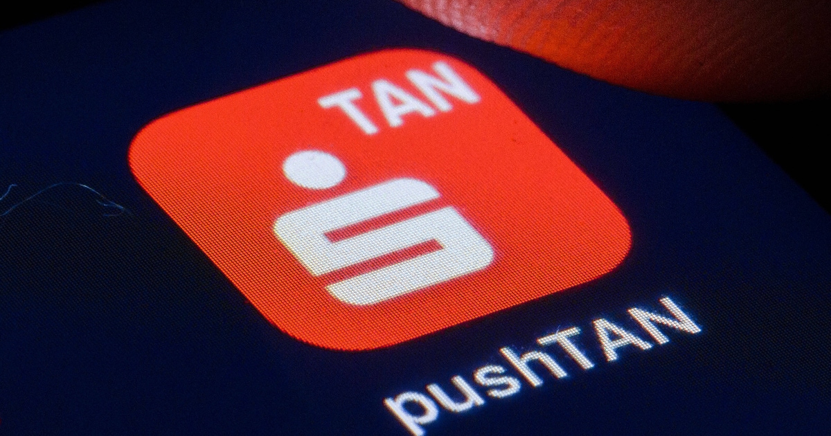 Beware: Sparkasse Users Urged Not to Click on S-pushTAN Update Emails