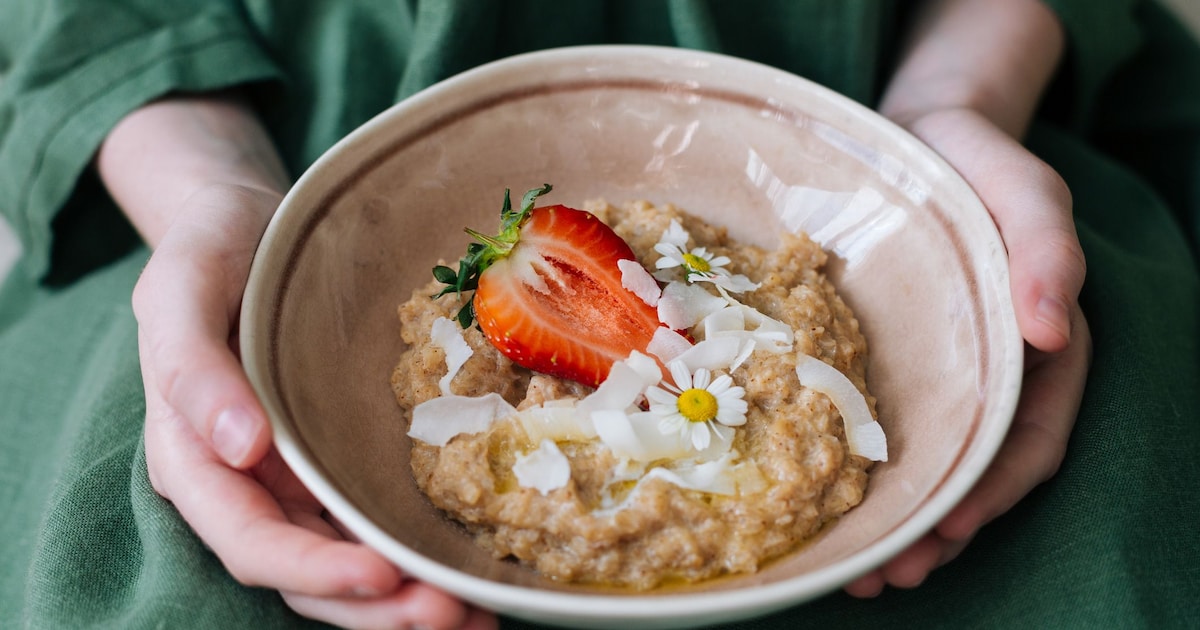 Breakfast Boost: Why Oat Bran Outshines Oatmeal Every Morning!