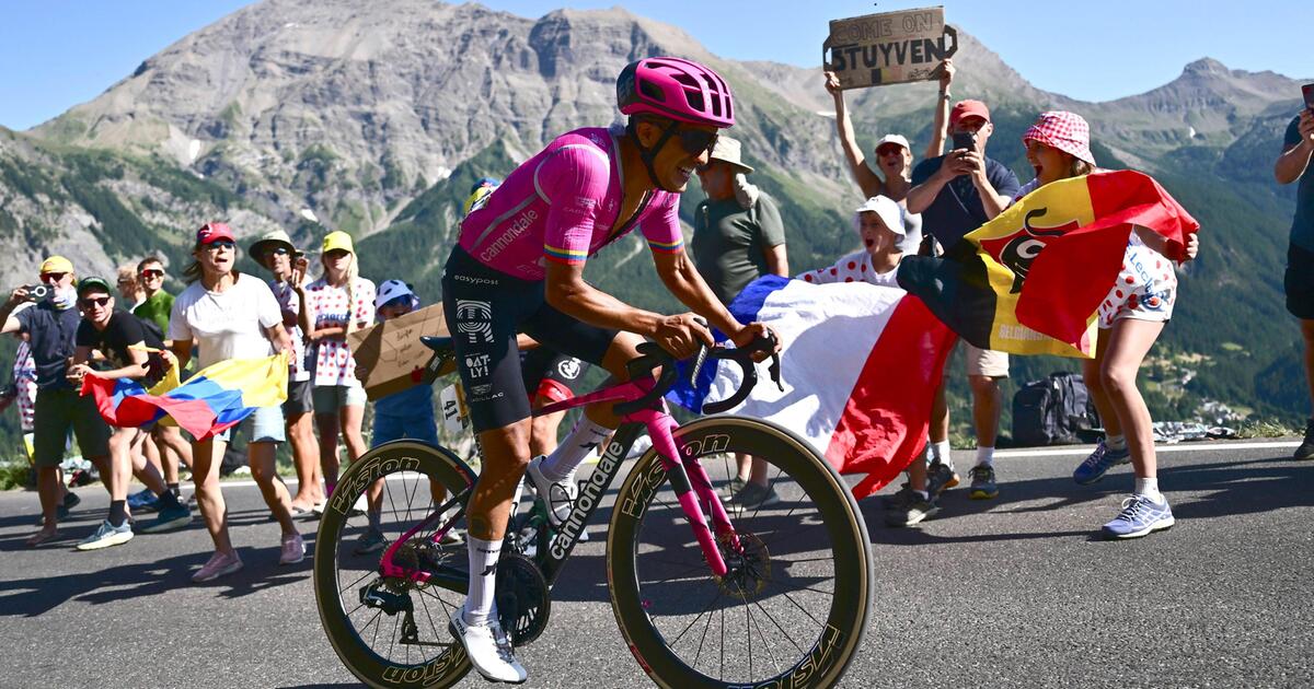 Carapaz Triumphs in Tour de France Stage Victory at Orcières-Merlette!