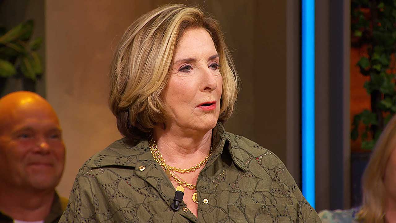 Catherine Keyl Fires Back at Age Jokes on Hélène Hendriks Show