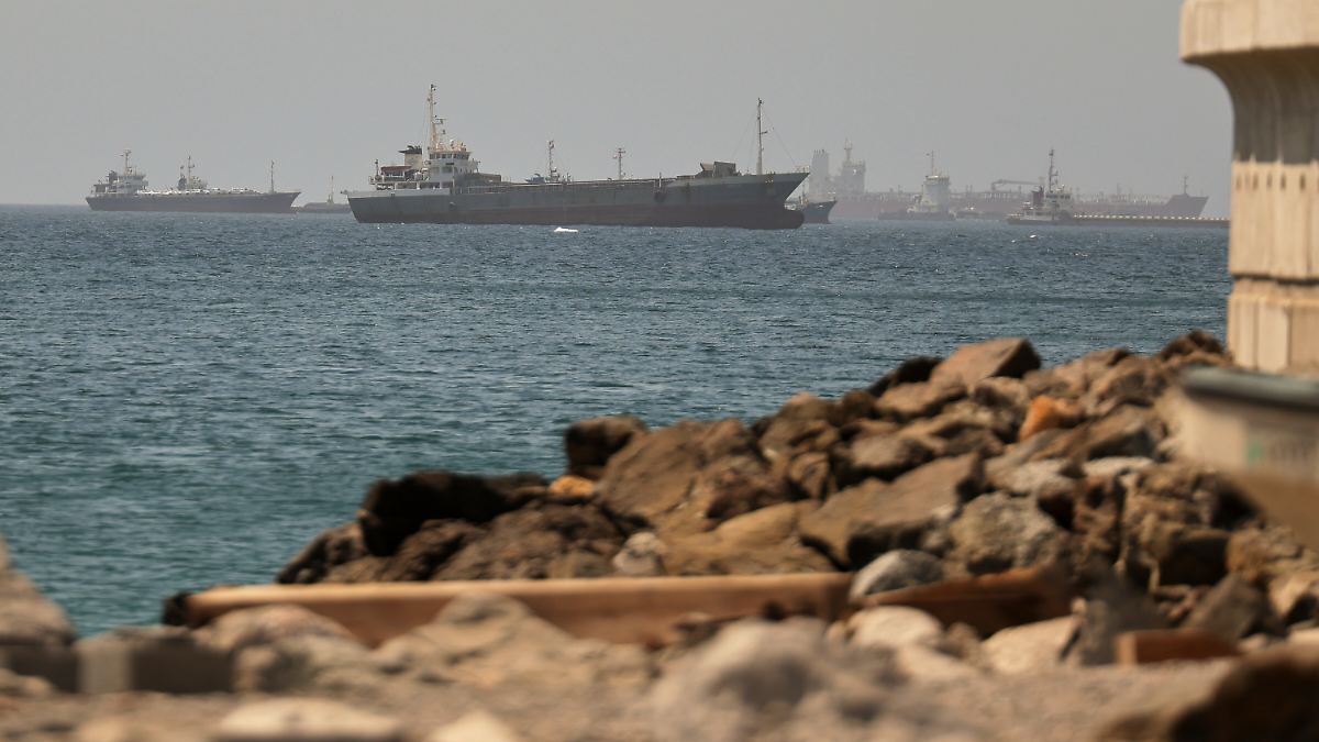 Ceasefire Violation: US Military Strikes Iran After Tanker Attacks