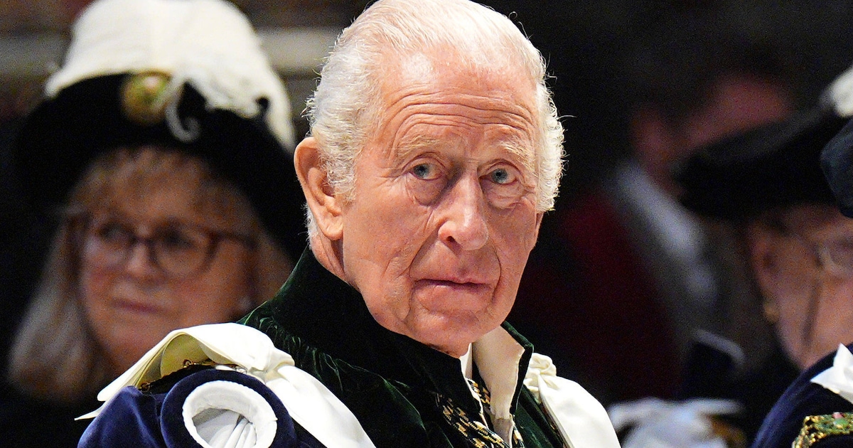 Charles III. in Trouble: The Royal Moment That Needed a Helping Hand