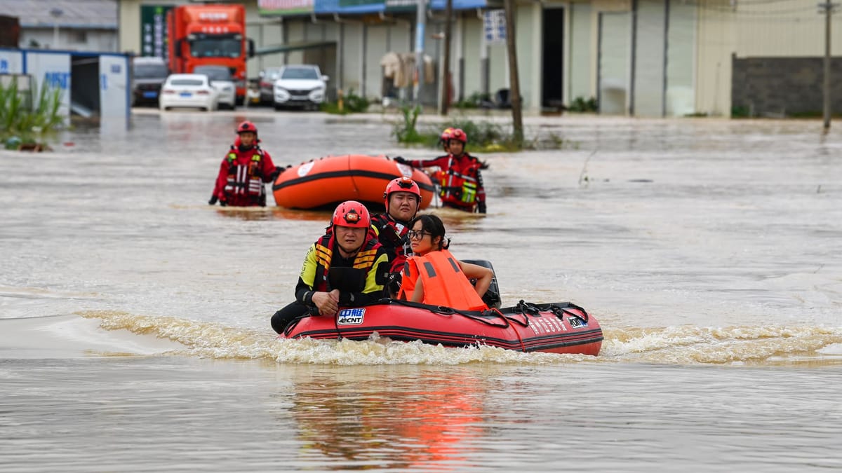 China: Hundreds of Thousands Evacuated as Super Typhoon Approaches