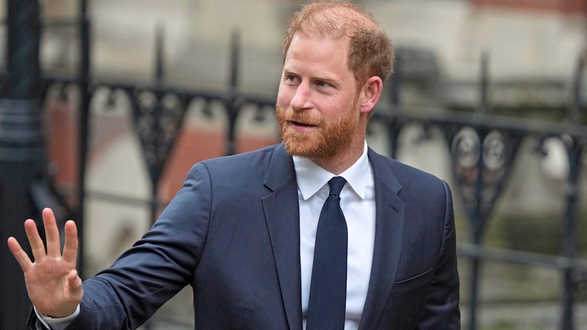 Confusion Grows Over Prince Harry’s Buckingham Palace Visit and Security Issues