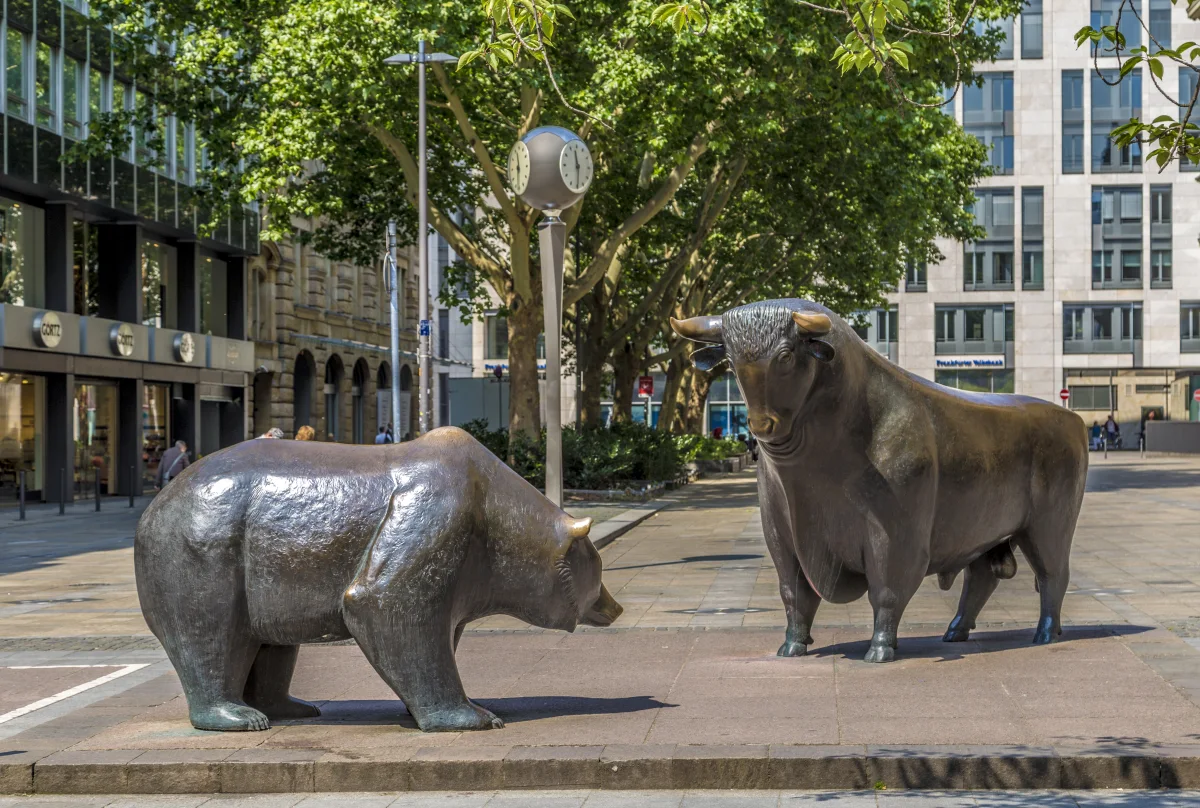 Dax Faces Decline After Record Surge Amid AI Stock Losses