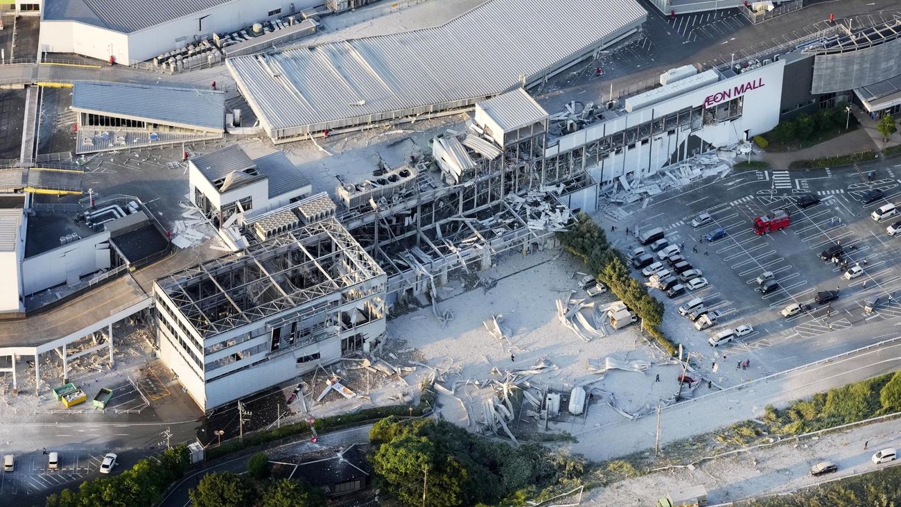 Devastating Earthquake in Japan: Shopping Mall Collapses, Casualties Rise