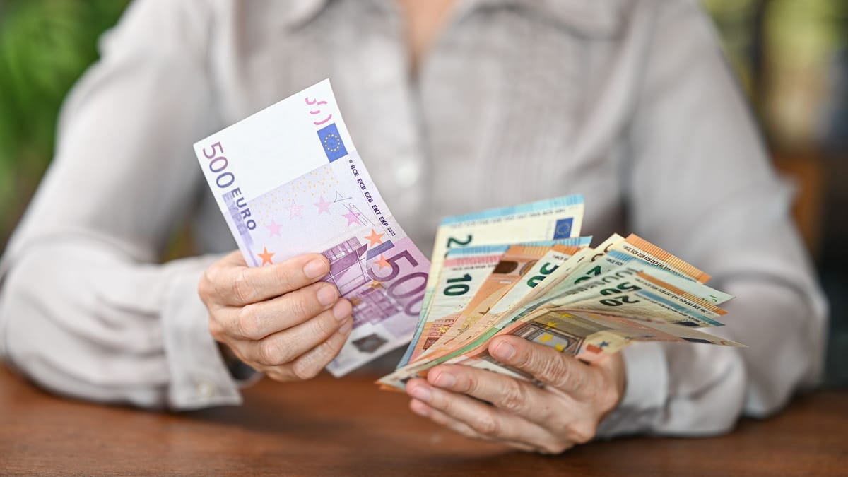 Discover Aktienanleihen: Earn Over 20% Interest with High Risks!