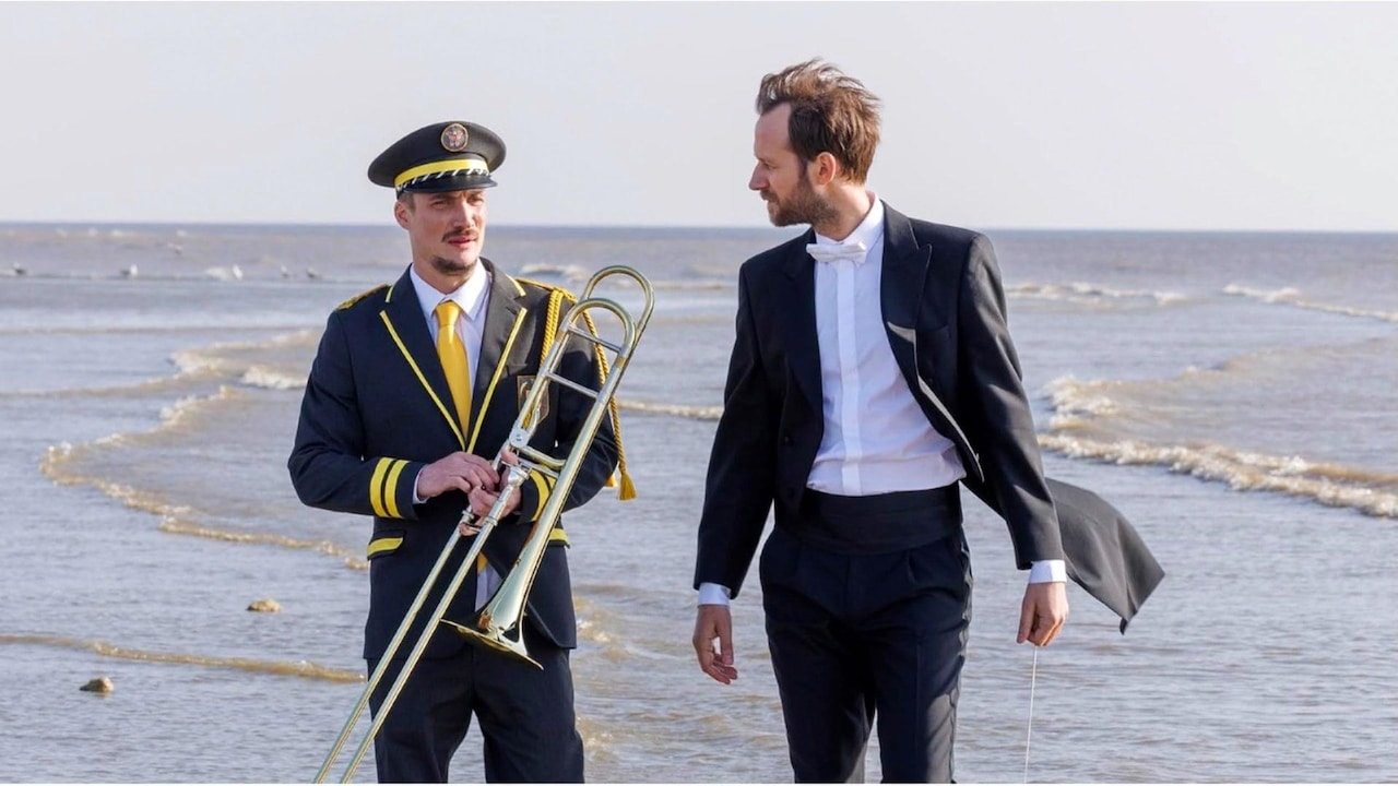 Discovering Brotherhood: A Conductor’s Journey Through Life and Music