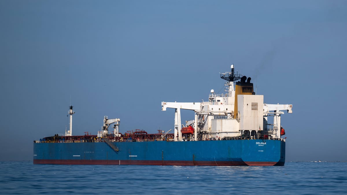 Eight Russian Ships Carrying Fuel for Crimea Stopped Amid Ukraine Conflict