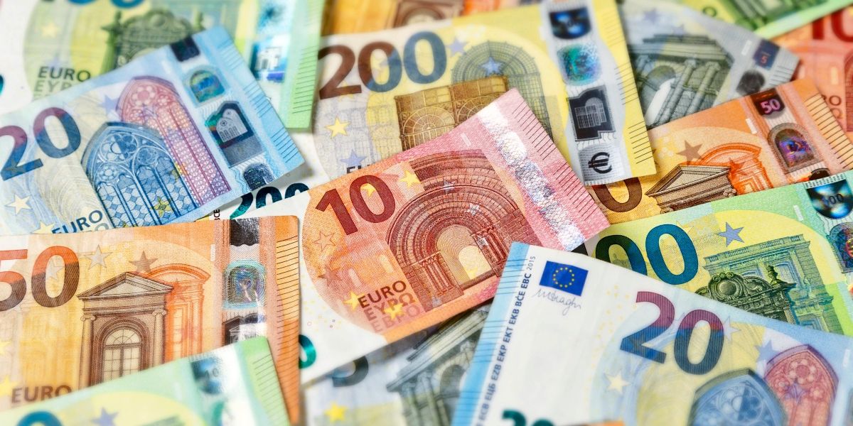 Europeans Vote on New Euro Banknote Designs: Get Involved Before September!