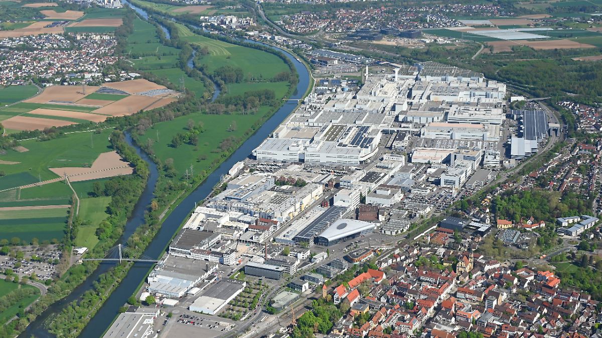 Experts Warn of Domino Effect: VW Sites Risk Becoming Germany’s Detroits