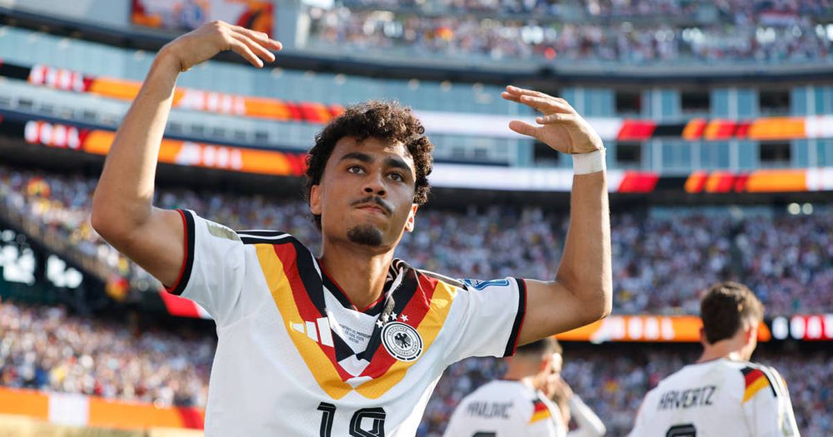 FC Bayern Signs DFB Star Nathaniel Brown: A Major Transfer Surprise!