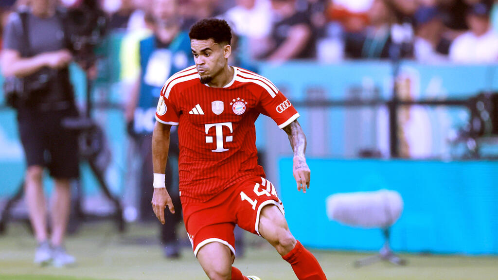 FC Bayern’s Diaz Transfer: Confusion Surrounds Fee Rumors