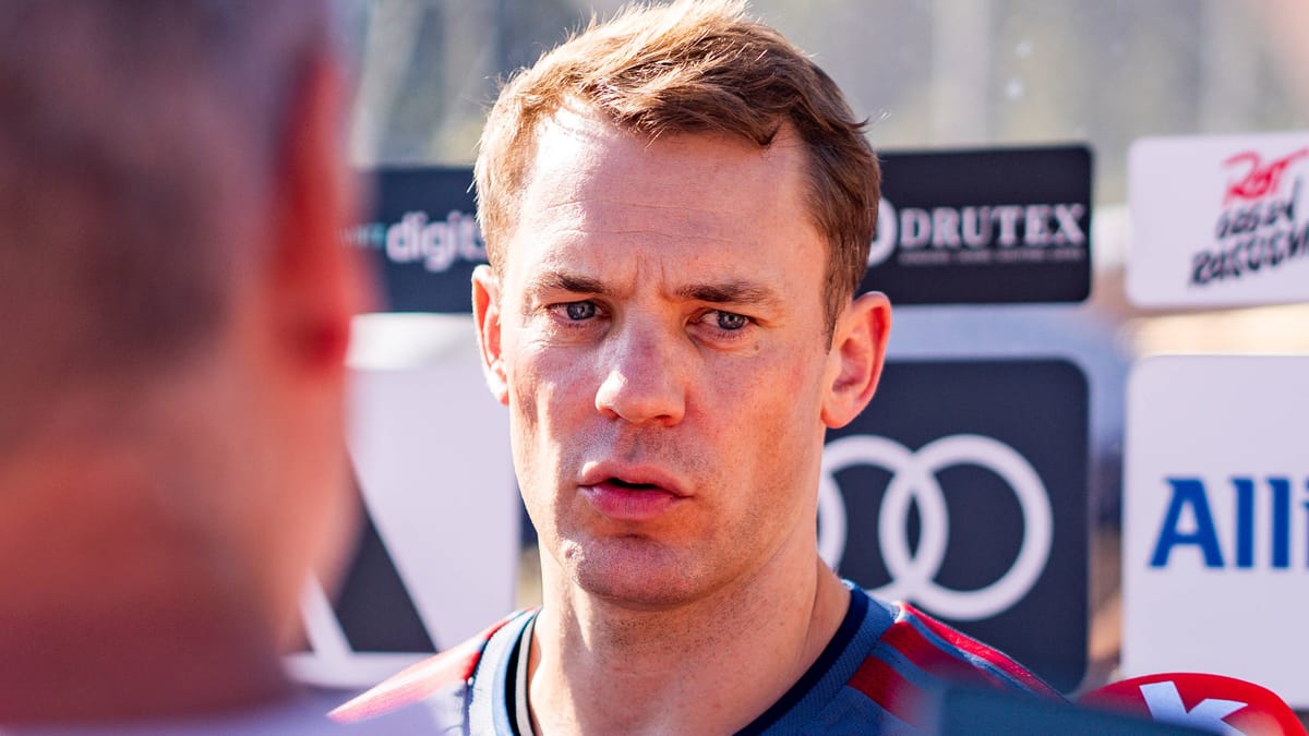 FC Bayern’s Manuel Neuer Hints at Potential Retirement Soon