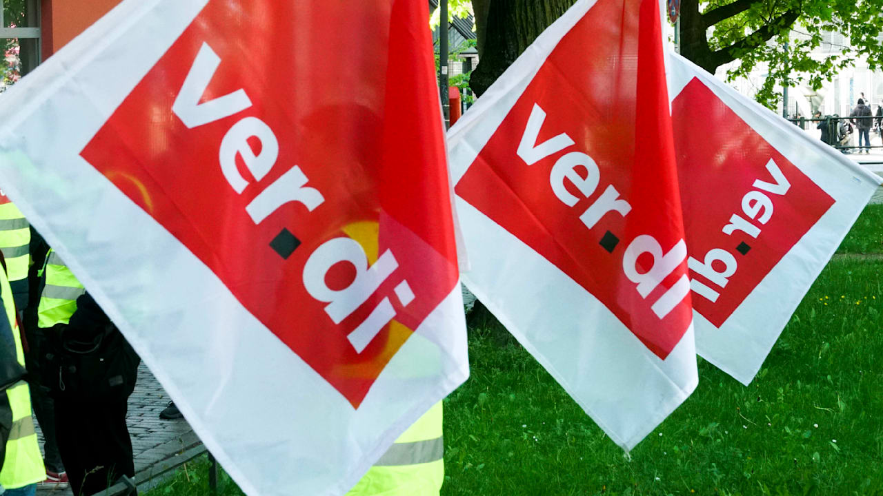 Friday Strike Alert: Verdi Calls for Retail Walkouts Amid Wage Disputes