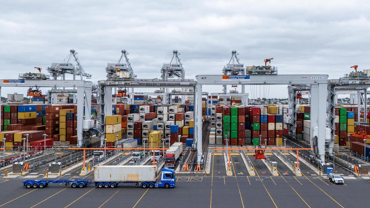 Global Outcry: EU and Australia Condemn New US Tariffs on Trade Partners