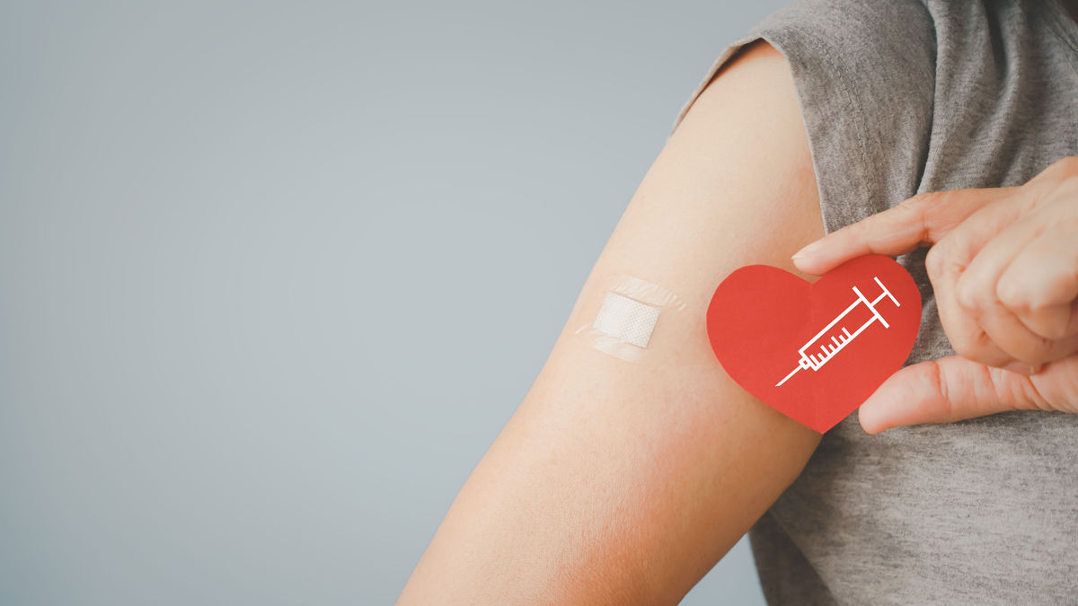 HPV Vaccine: How High Vaccination Rates Benefit Unvaccinated Women