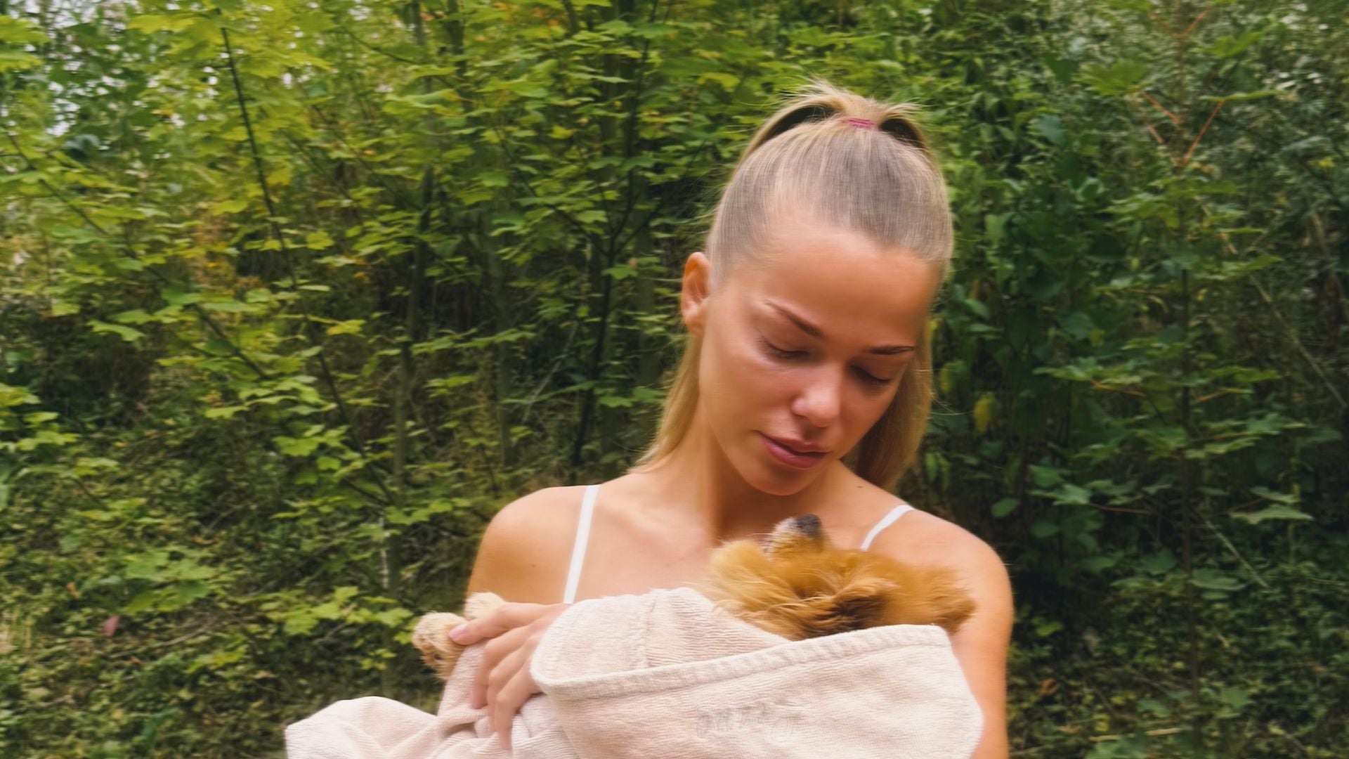 Heartfelt Farewell: Laura Maria Rypa Mourns Her Beloved Dog Nala