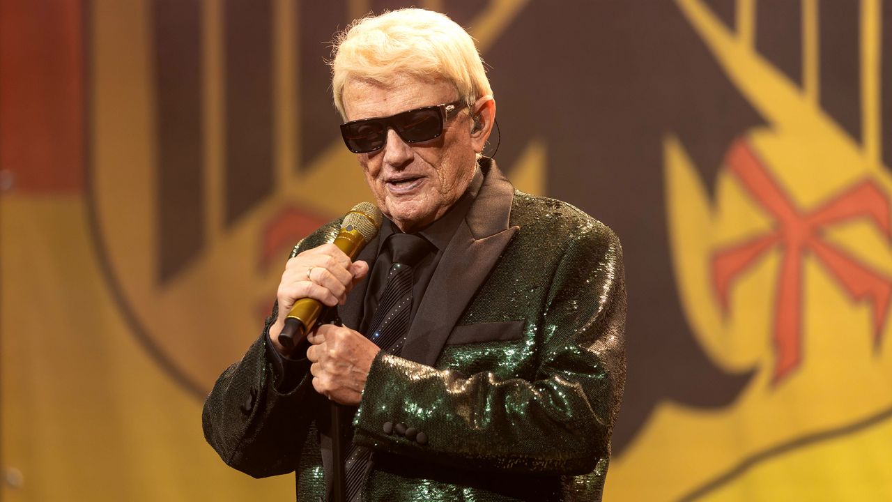 Heino Seeks €30,000 in Damages Over Unauthorized AfD Campaign Ad