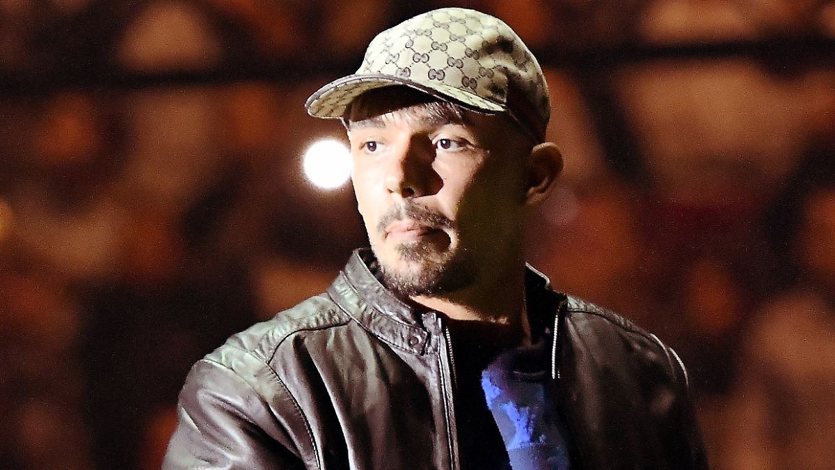 “I’m Ashamed”: Capital Bra Opens Up About His Drug Crisis and Recovery