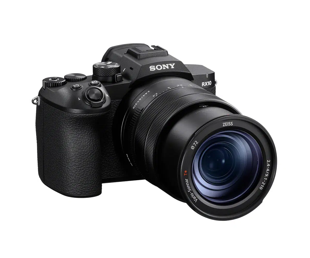 Introducing the Sony RX10 V: A Superzoom Bridge Camera with AI Autofocus!