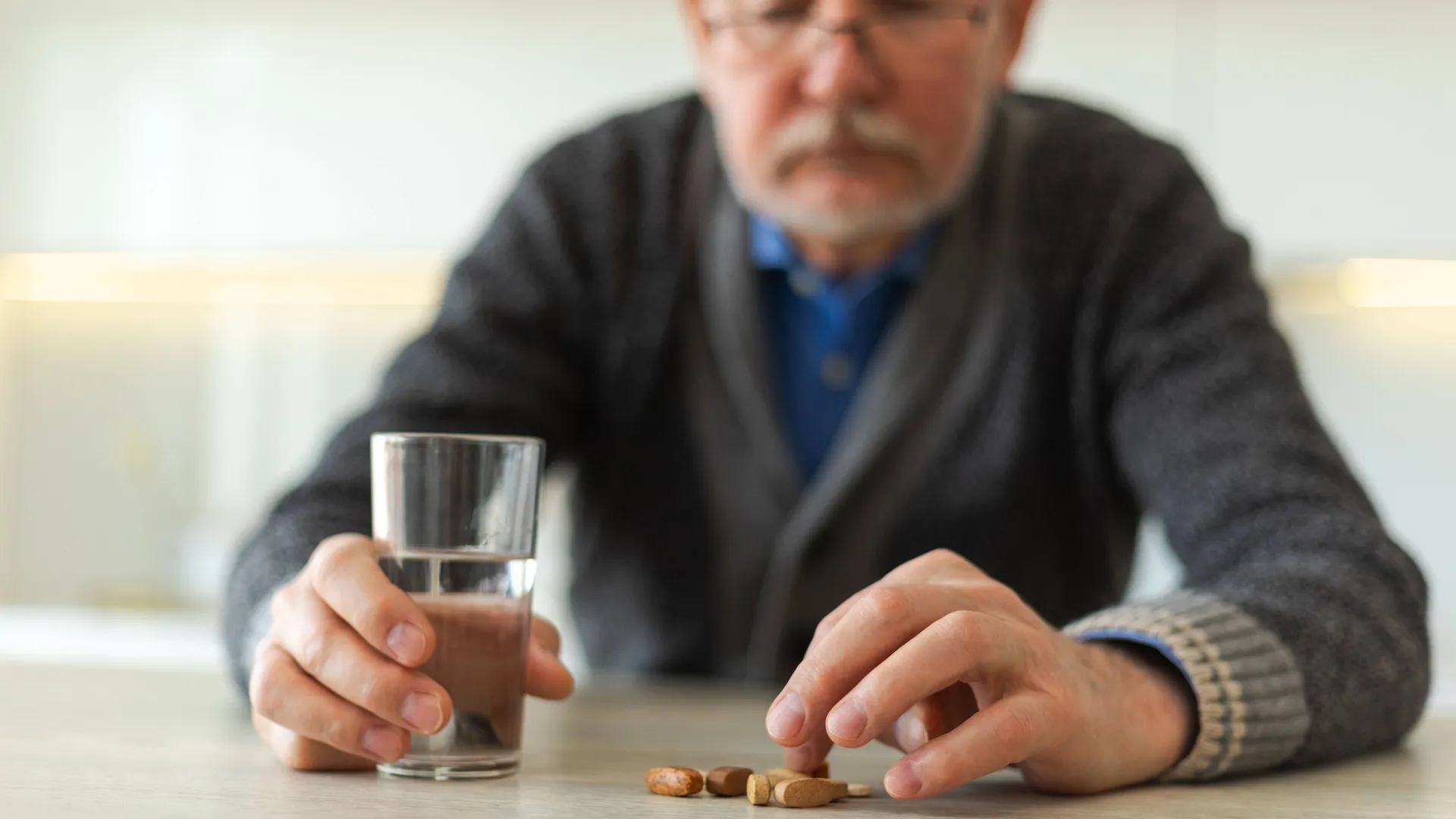 Is Glucosamine Safe for Joint Pain? Study Reveals Shocking Dementia Risks!