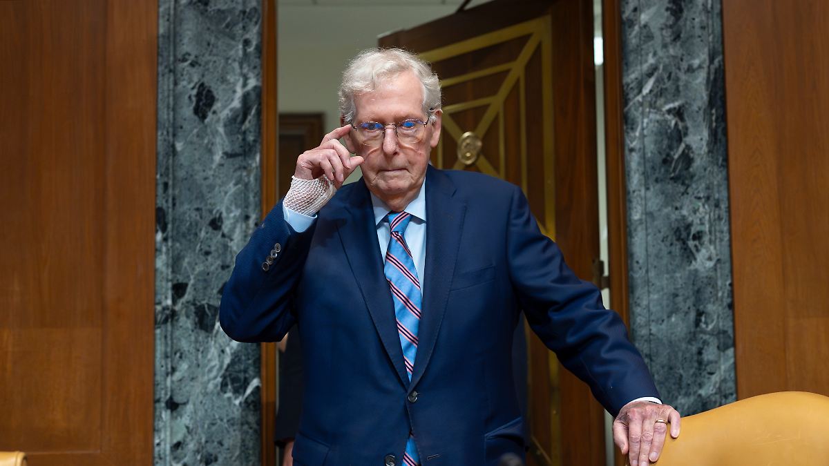 Is Mitch McConnell ‘Brain Dead’? Growing Health Concerns Spark Rumors