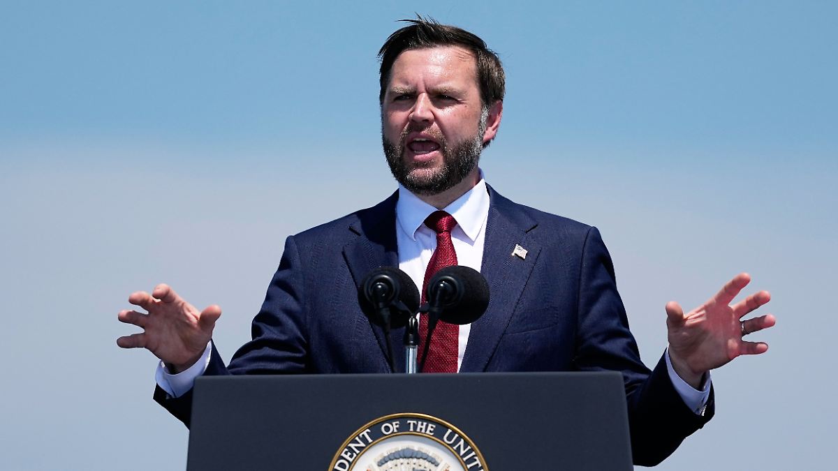 JD Vance Condemns “Anger and Zeal” Against America in Independence Day Speech